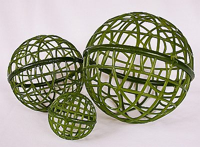 Spherical Plastic Bouquet Designing Frame- Select Item/Size